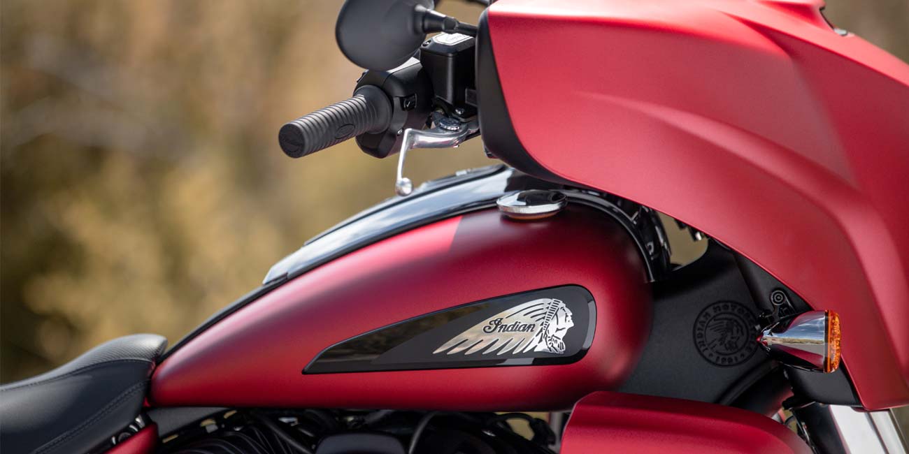 Indian® Roadmaster® Dark Horse